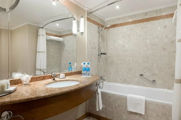 Стандарт c 1 кроватью «King size» — ванная